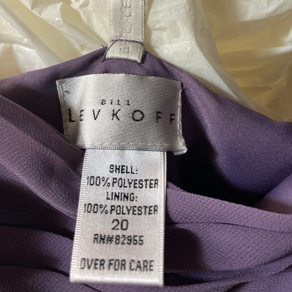 Lilac gown - Picture 4 of 4